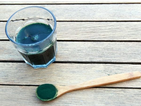 foods for hair growth spirulina