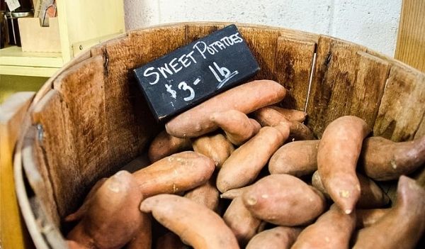 food-for-hair-growth-sweet-potatoes